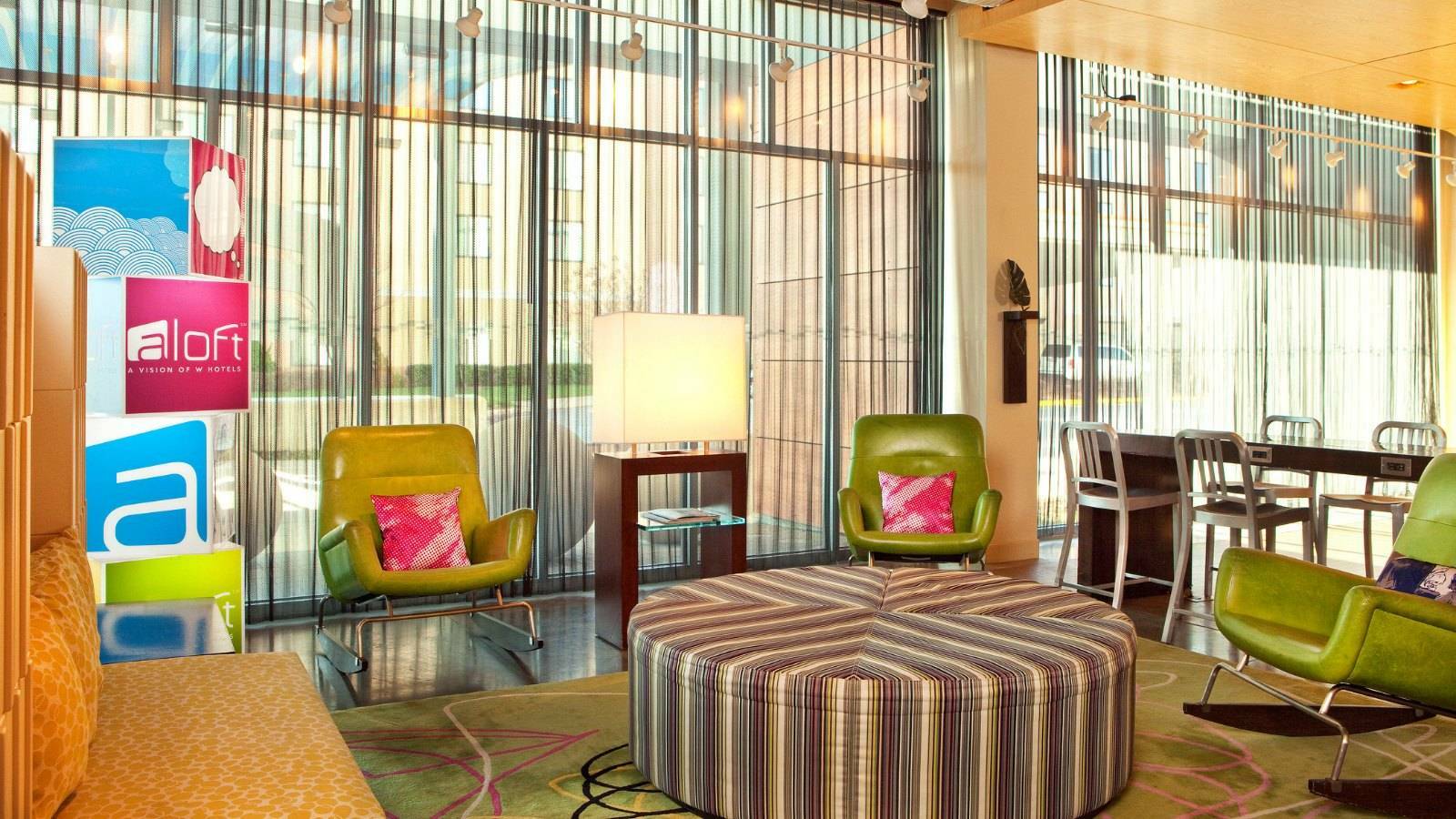 Aloft Chesapeake Hotel Exterior foto